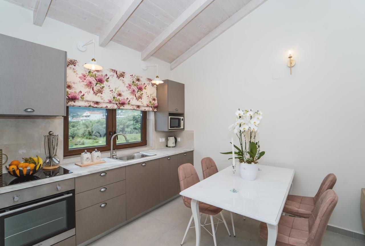 Vincenzo Suites Nydri (Lefkada) Exterior foto
